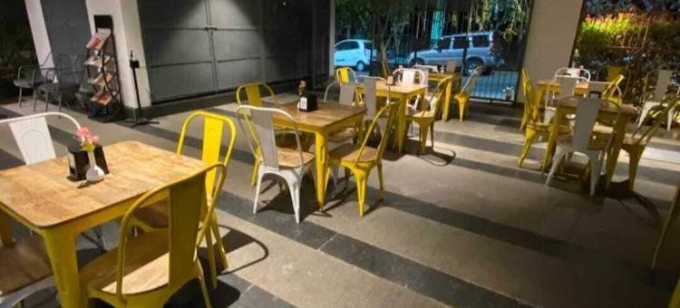 鸢尾花套房酒店(Iris Suites)图片