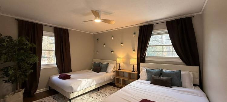 溪畔逸居 – 度假屋 宽敞5卧室 配有泳池 & 烧烤设施(Creekside Escape – Spacious 5BR with Pool & BBQ)图片