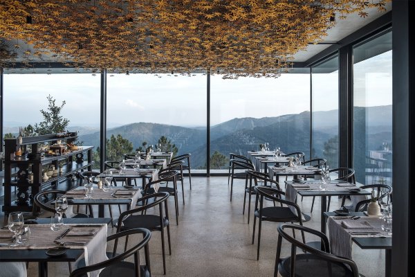 Casa de São Lourenço - Burel Panorama Hotel - Member of Design HotelsHotel Overview