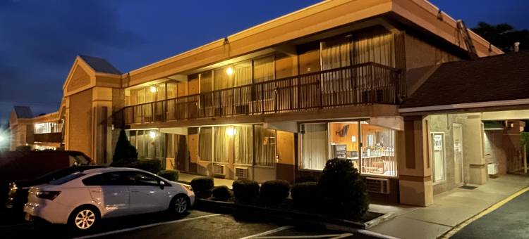 旅行者汽车旅馆(Travelers Inn)图片