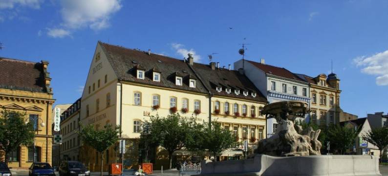 塞斯卡克鲁纳酒店(Hotel Česká Koruna)图片