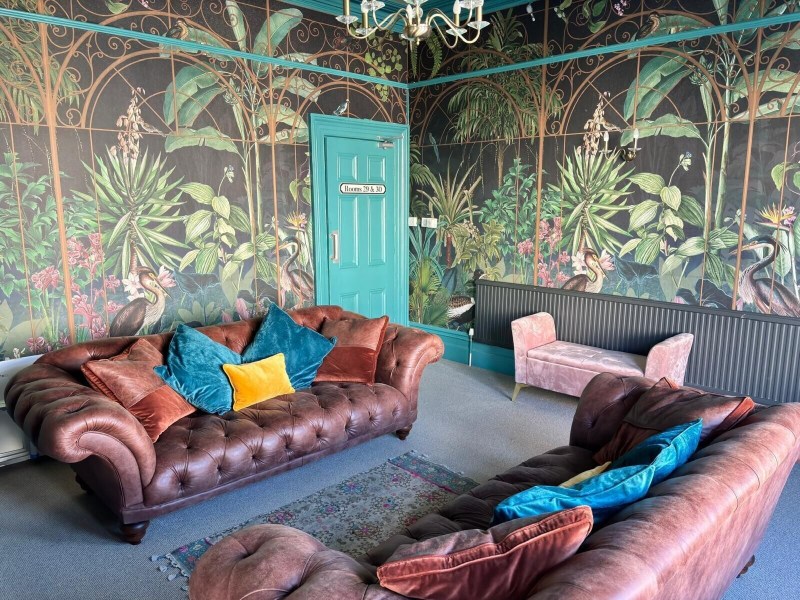 The Sheldon B&B - Free Private Parking Over view