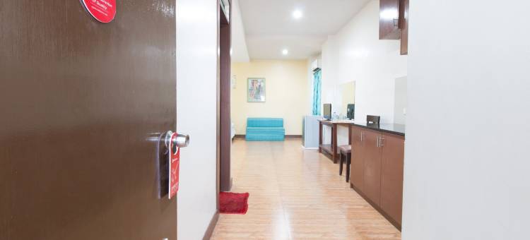 红多兹酒店@伊洛伊洛圣何塞贾罗(RedDoorz @ San Jose Tagbak Jaro Iloilo)图片