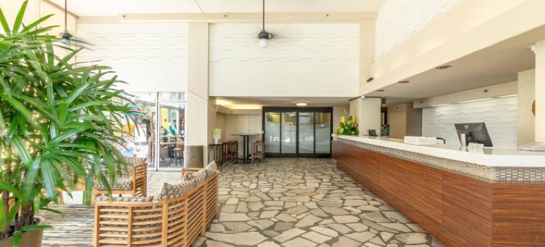 太平洋君主酒店(Pacific Monarch Hotel)图片