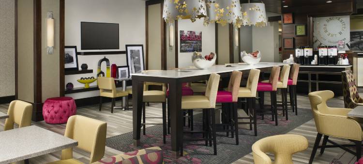 希尔顿哈蒂斯堡欢朋酒店(Hampton Inn by Hilton Hattiesburg)图片