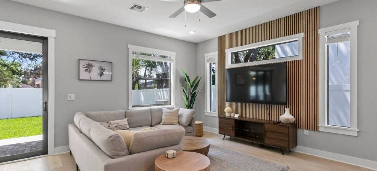 Tampa Downtown Luxury Villa- Games & Sleeps 14 - 6 Cars Parking Free EV Charging图片
