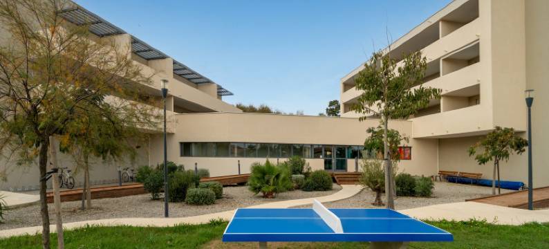 Family Retreat by Sérignan Sea图片