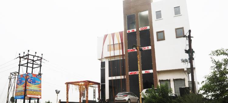 首都O 40493芳香摄政酒店(Live on Mrt736)图片