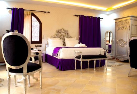 Hotel la Villa Racine Hotel Overview