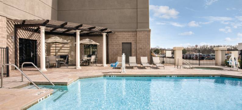 智选假日套房酒店劳顿，西尔堡(Holiday Inn Express & Suites LAWTON-FORT SILL by IHG)图片