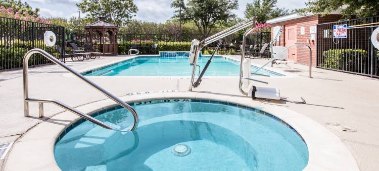 Holiday Inn Express & Suites Dallas - Grand Prairie I-20图片