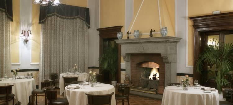 斯纳布鲁法尼酒店(Sina Brufani)图片