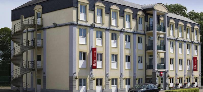 宜必思列日瑟兰酒店(Ibis Liège Seraing)图片