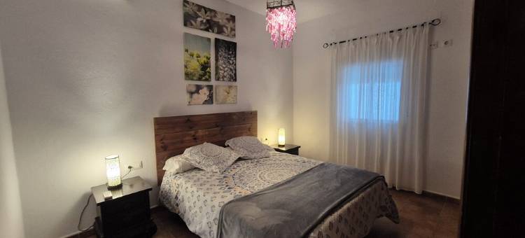 Country Cottage in Zahora. 10 Min Walk from the Beach. Family-Friendly and Cozy.图片
