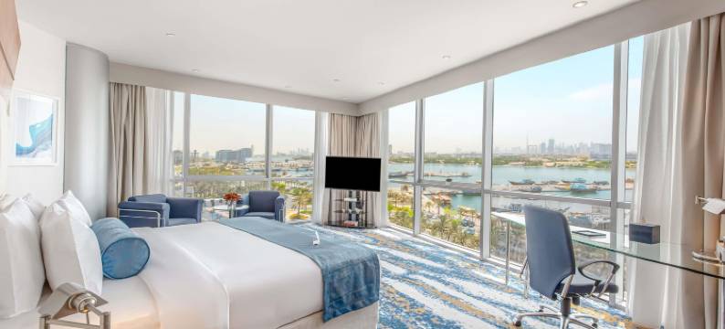 迪拜河畔瑞享(Mövenpick Dubai Creek)图片