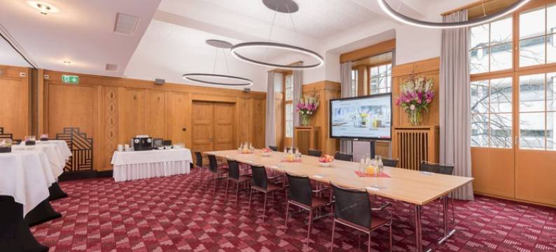 苏黎世哥洛克恩霍福酒店(Hotel Glockenhof Zürich)图片