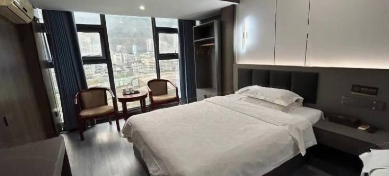 彭水山谷酒店图片