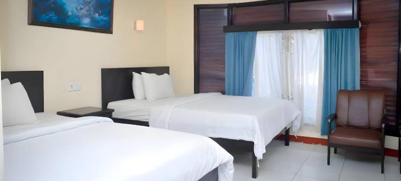 乌尼海滩酒店(Uni Beach Hotel)图片