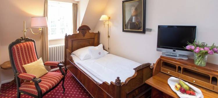 瓦赛博格安霍尔特罗曼蒂克酒店(Romantik Parkhotel Wasserburg Anholt)图片