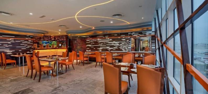 迪拜复古大酒店公寓(Vintage Grand Hotel Apartments Dubai)图片