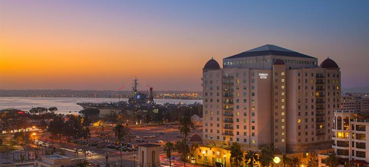 圣迭戈湾市中心希尔顿安泊酒店(Embassy Suites by Hilton San Diego Bay Downtown)图片