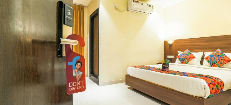 Fabhotel Rr Grand酒店(FabHotel RR Grand - Next to Trendset Mall)图片