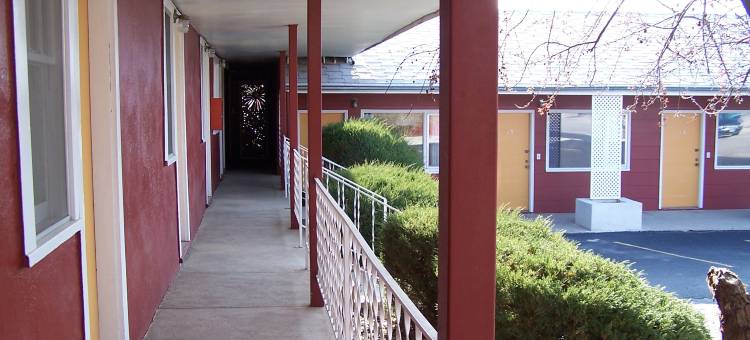 大角汽车旅馆(Big Horn Motel)图片
