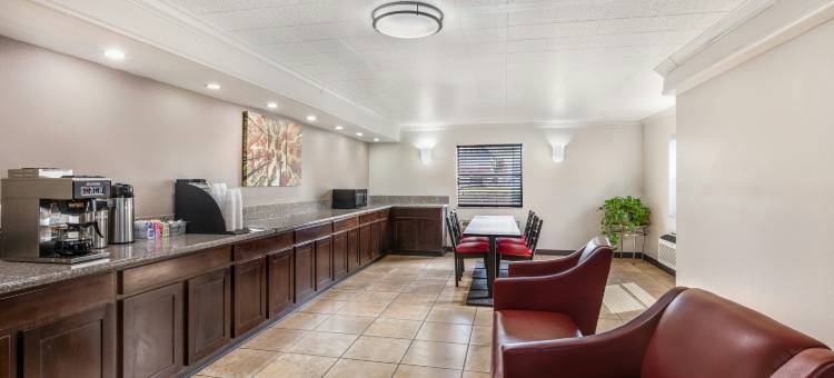 红屋顶酒店北达拉斯-中央公园(Red Roof Inn North Dallas - Park Central)图片
