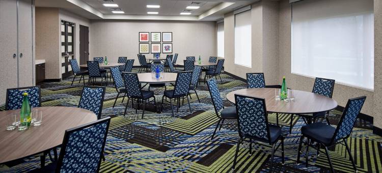 尼亚加拉滨湖畔智选假日酒店(Holiday Inn Express NIAGARA-ON-THE-LAKE by IHG)图片