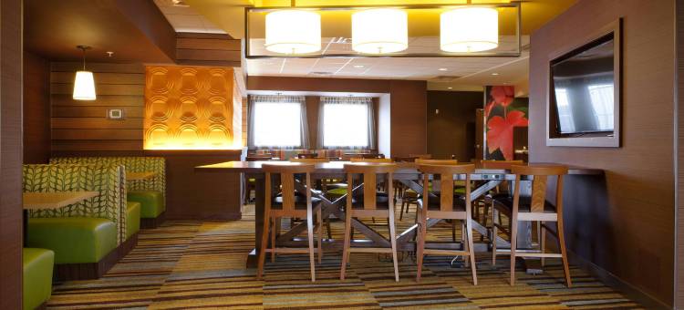 莱斯布里奇万枫套房酒店(Fairfield Inn & Suites Lethbridge)图片
