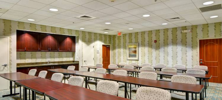 威尔克斯巴欢朋套房酒店(Hampton Inn & Suites Wilkes-Barre/Scranton)图片