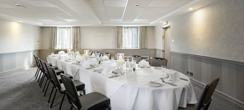 北纽伯里希尔顿逸林酒店(Orida Hotels Newbury)图片