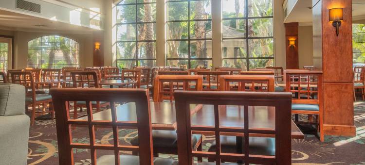 索内斯塔ES套房-阿纳海姆度假区酒店(Sonesta ES Suites Anaheim Resort Area)图片