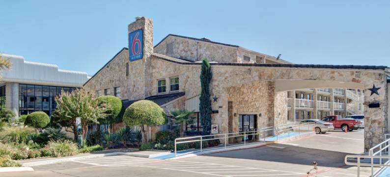 达拉斯森林车道6号汽车旅馆(Motel 6 Dallas, TX - Forest Lane)图片