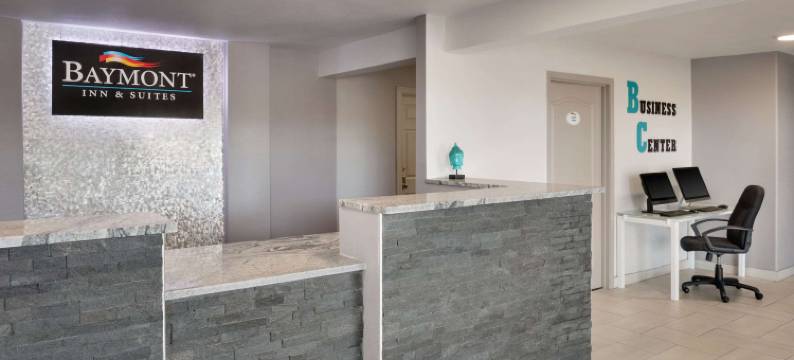 得梅因北呗盟套房酒店(Baymont by Wyndham des Moines North)图片