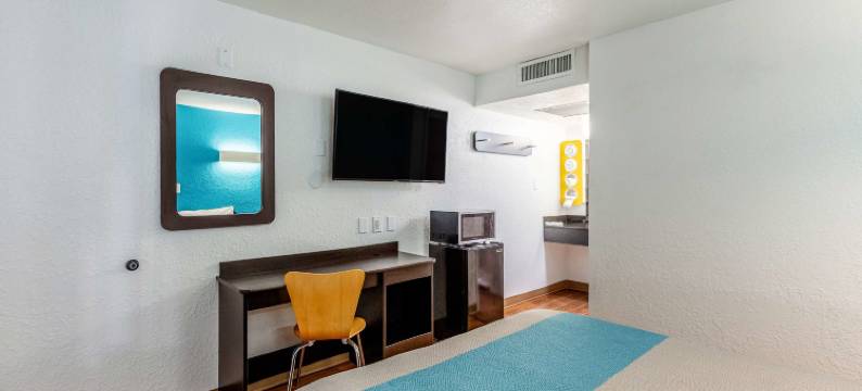 弗多斯塔大学6号汽车旅馆(Motel 6 Valdosta, GA - University)图片