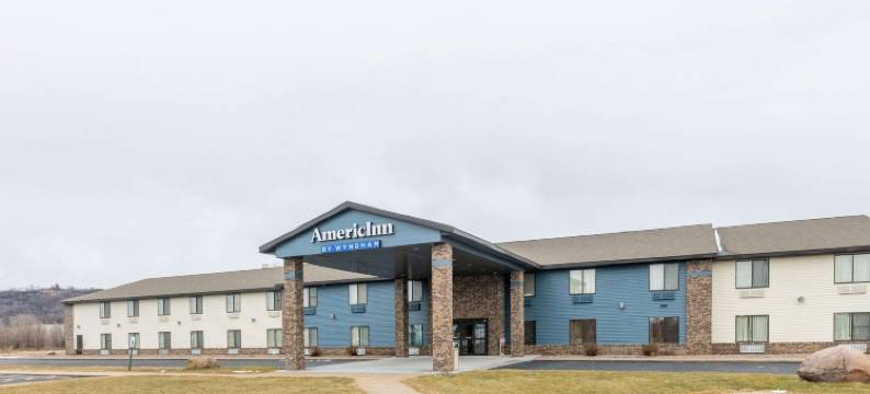 普雷里德欣温德姆美吟温德姆酒店(AmericInn by Wyndham Prairie du Chien)图片