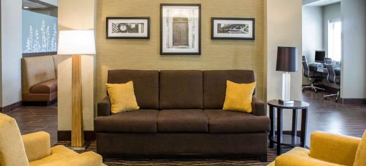 道奇堡舒眠套房酒店(Sleep Inn & Suites Fort Dodge)图片