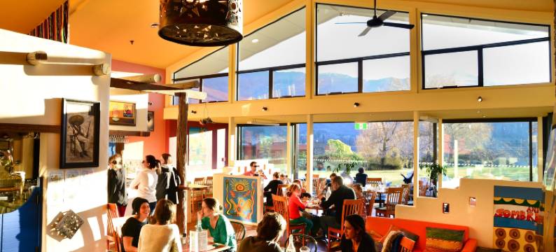 瓦娜卡湖酒店(Wanaka Hotel)图片