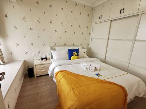 华人易居公寓(双楠大道下段分店)