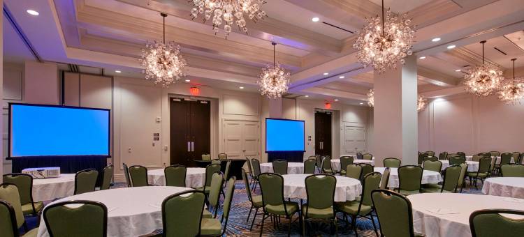 路易斯威尔市中心希尔顿安泊套房酒店(Embassy Suites by Hilton Louisville Downtown)图片