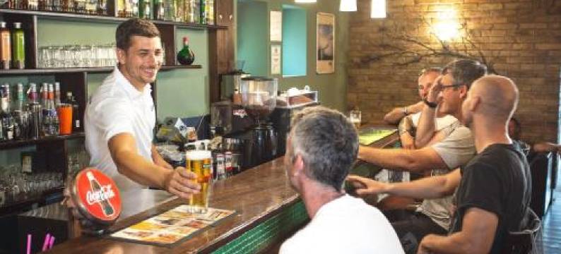 兵营旅馆(Castrum Vendeghaz)图片