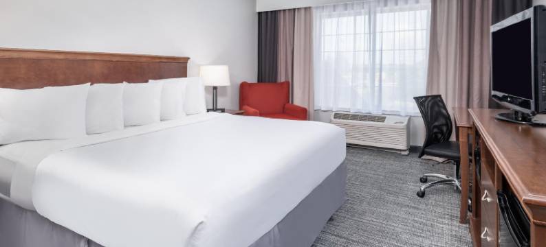 丽笙乡村旅馆及套房，莫米 - 托莱多(Country Inn & Suites by Radisson, Maumee - Toledo)图片