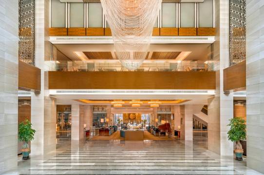 深圳龙岗珠江皇冠假日酒店