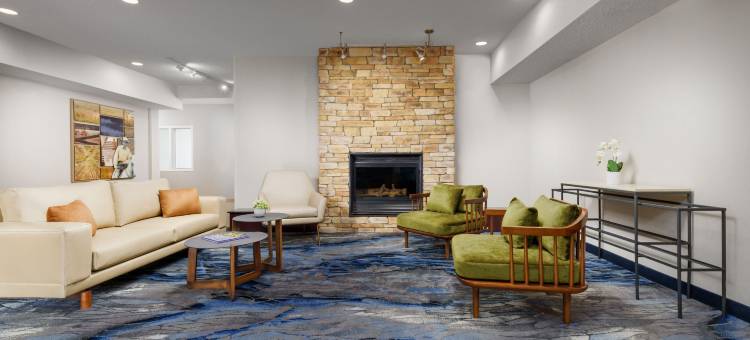 休斯顿伍德兰斯万豪万枫酒店(Fairfield Inn & Suites Houston the Woodlands)图片