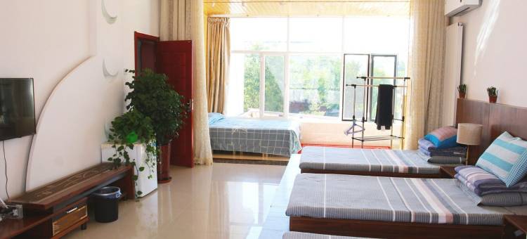 库布齐沙漠精品民宿(政府路分店)图片