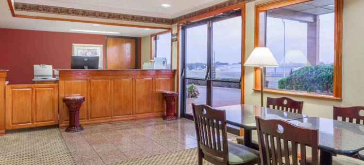 弗农山温德姆速8酒店(Super 8 by Wyndham Mount Vernon)图片