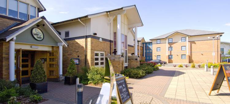 伍尔弗汉普顿北普瑞米尔酒店(Premier Inn Wolverhampton North)图片