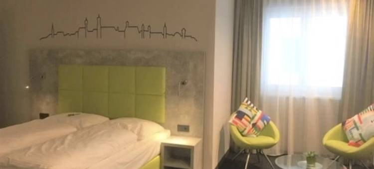 迪林根爱睡爱困酒店(SleepySleepy Hotel Dillingen)图片