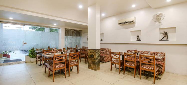 Fabhotel  银色旅馆I(FabHotel Silver Inn I)图片